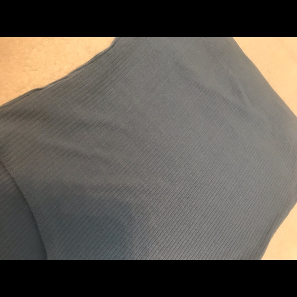 Simple basic bodysuit - Picture 3 of 3